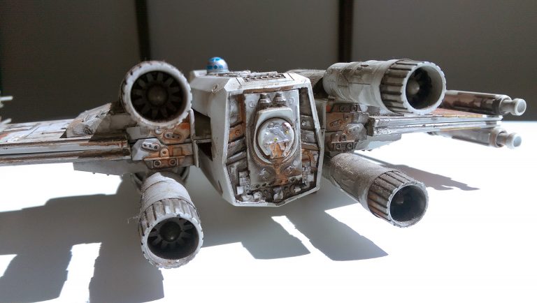 X-Wing Model Engines Back